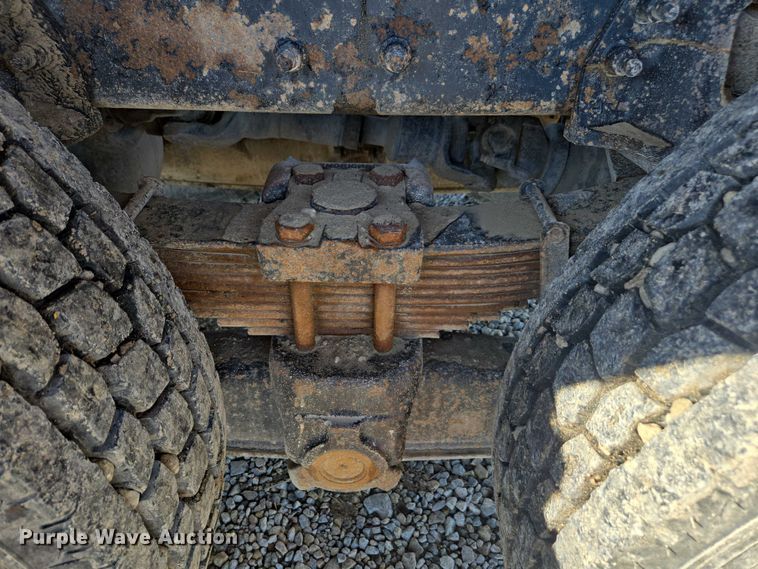 image for item EV5474 2006 International 7400 dump truck