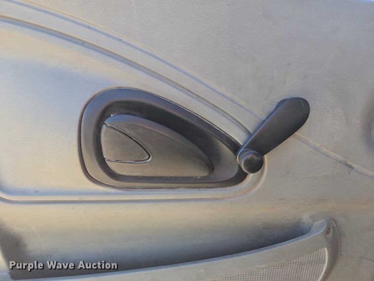 image for item EV5474 2006 International 7400 dump truck