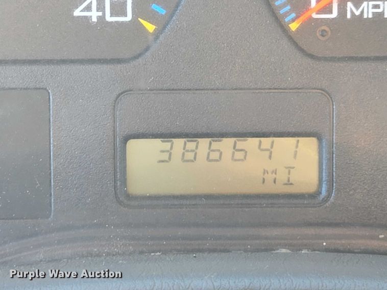 image for item EV5474 2006 International 7400 dump truck