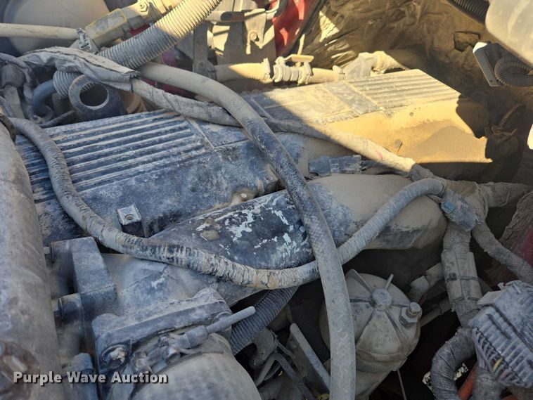 image for item EV5474 2006 International 7400 dump truck