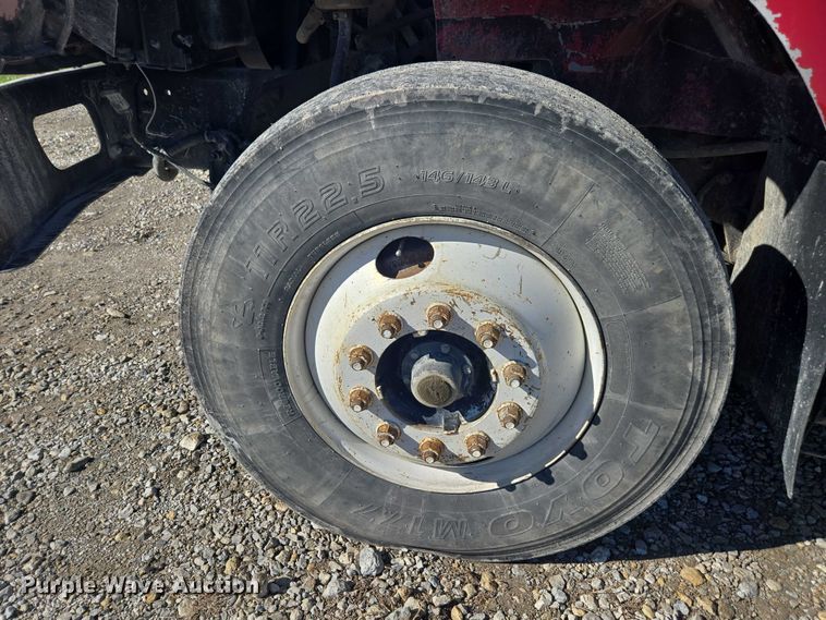 image for item EV5474 2006 International 7400 dump truck