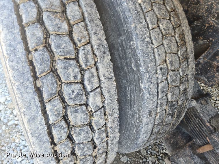 image for item EV5474 2006 International 7400 dump truck