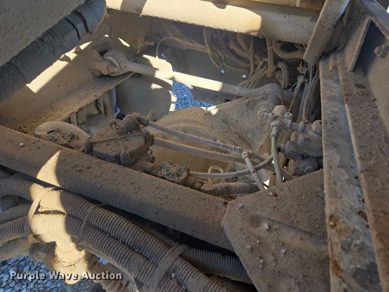 image for item EV5475 2001 Kenworth T300 dump truck