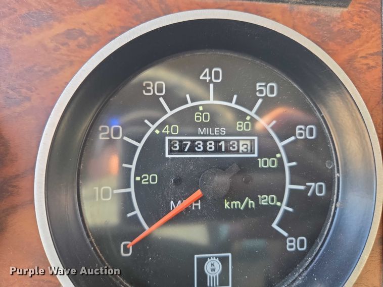 image for item EV5475 2001 Kenworth T300 dump truck