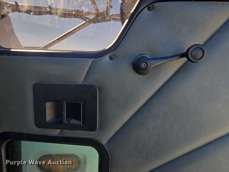 image for item EV5475 2001 Kenworth T300 dump truck