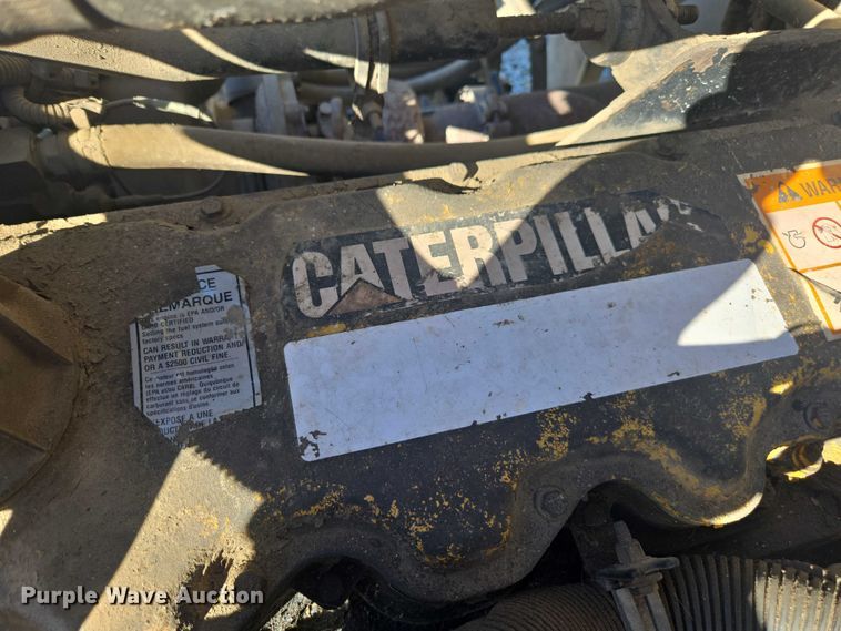 image for item EV5475 2001 Kenworth T300 dump truck