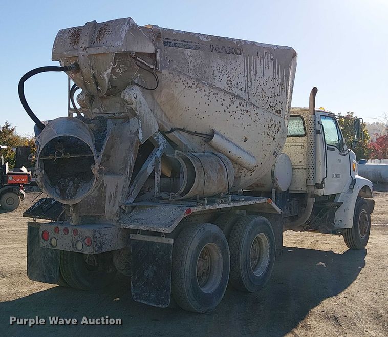 image for item FB4507 1998 Ford LT8500 concrete agitator truck