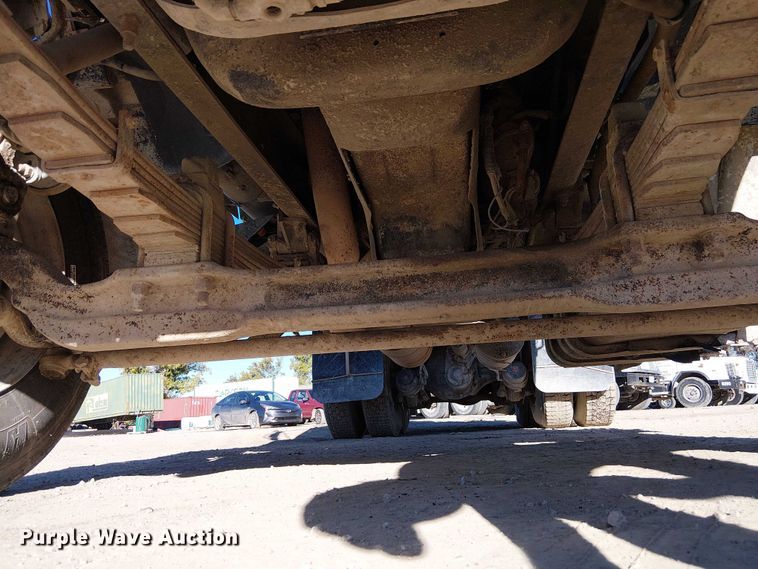 image for item FB4507 1998 Ford LT8500 concrete agitator truck