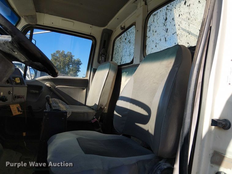 image for item FB4507 1998 Ford LT8500 concrete agitator truck