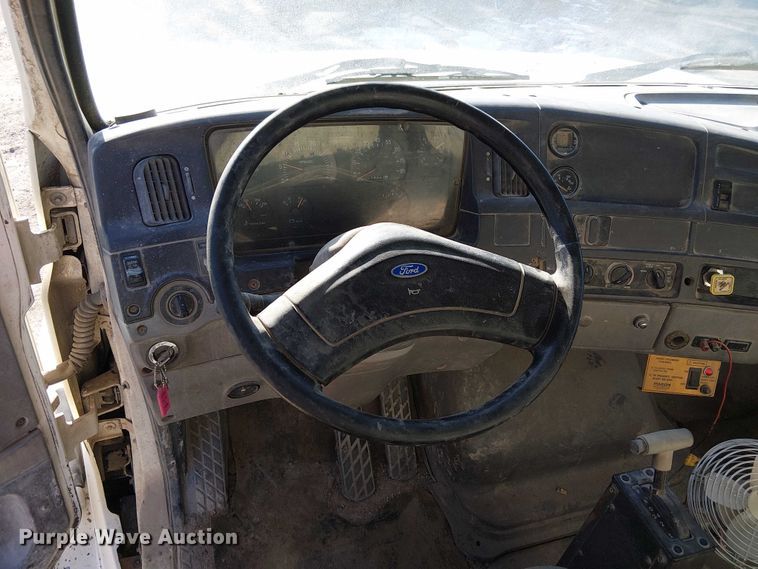 image for item FB4507 1998 Ford LT8500 concrete agitator truck