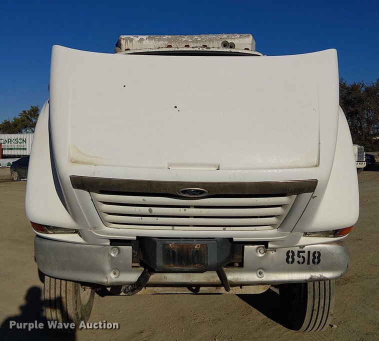 image for item FB4507 1998 Ford LT8500 concrete agitator truck