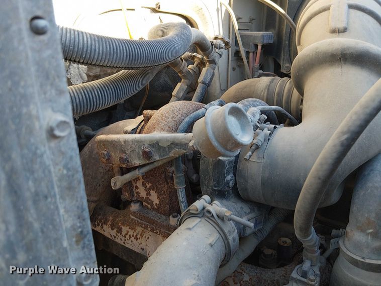 image for item FB4507 1998 Ford LT8500 concrete agitator truck