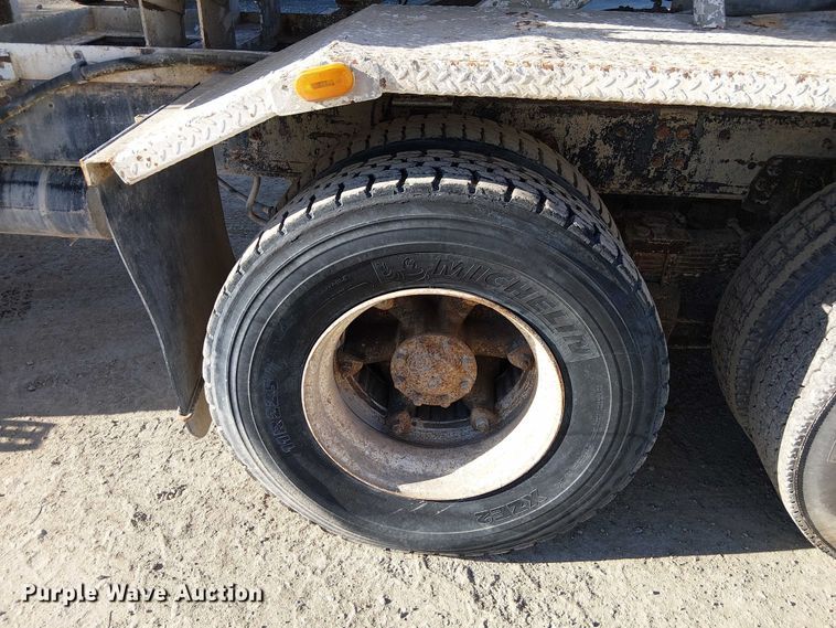 image for item FB4507 1998 Ford LT8500 concrete agitator truck