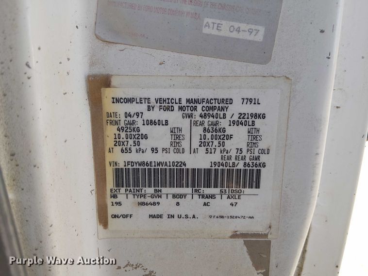 image for item FB4507 1998 Ford LT8500 concrete agitator truck