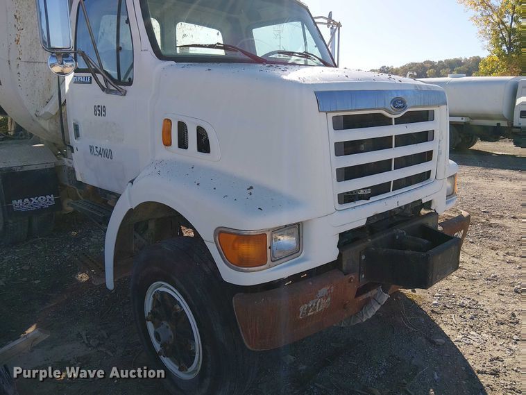 image for item FB4508 1998 Ford LT8500 concrete agitator truck 