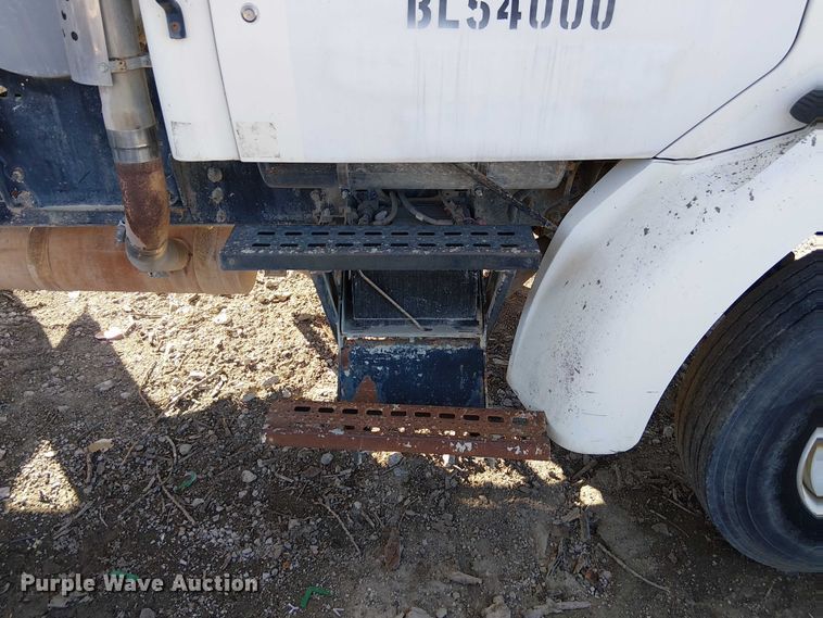 image for item FB4508 1998 Ford LT8500 concrete agitator truck 