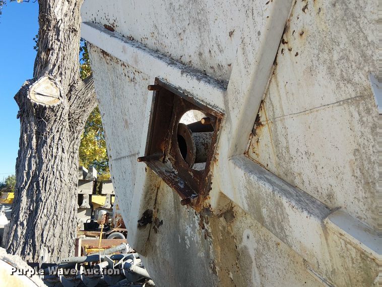 image for item FB4508 1998 Ford LT8500 concrete agitator truck 