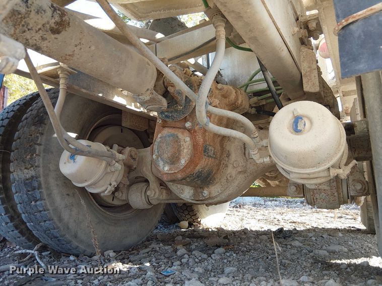 image for item FB4508 1998 Ford LT8500 concrete agitator truck 