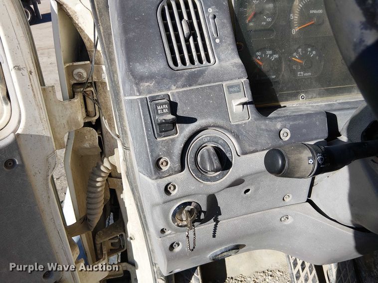 image for item FB4508 1998 Ford LT8500 concrete agitator truck 