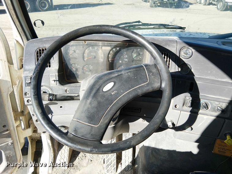 image for item FB4508 1998 Ford LT8500 concrete agitator truck 