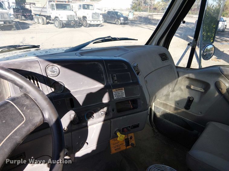 image for item FB4508 1998 Ford LT8500 concrete agitator truck 