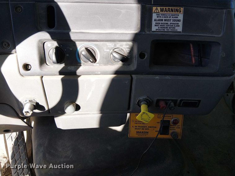 image for item FB4508 1998 Ford LT8500 concrete agitator truck 