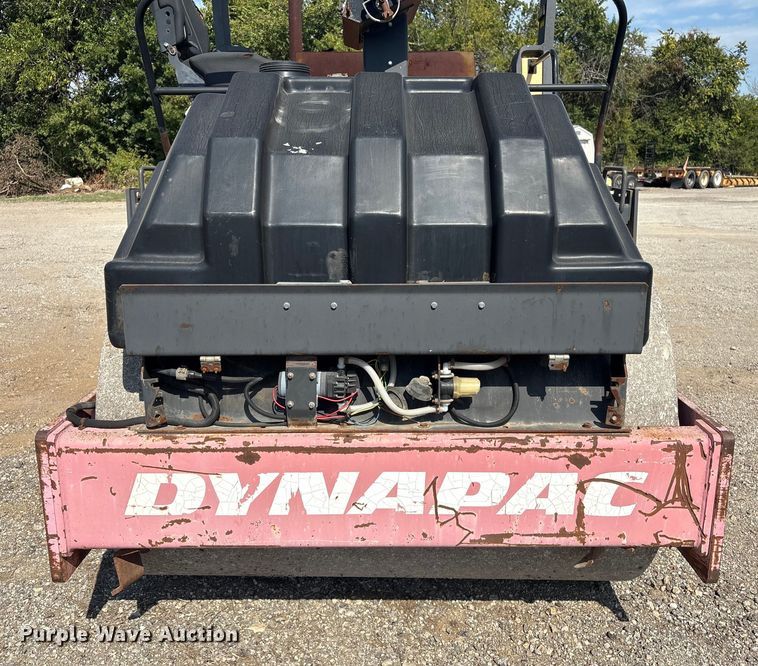 image for item FI0006 1995 Dynapac CC421 double drum vibratory roller
