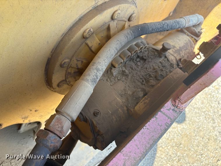 image for item FI0006 1995 Dynapac CC421 double drum vibratory roller