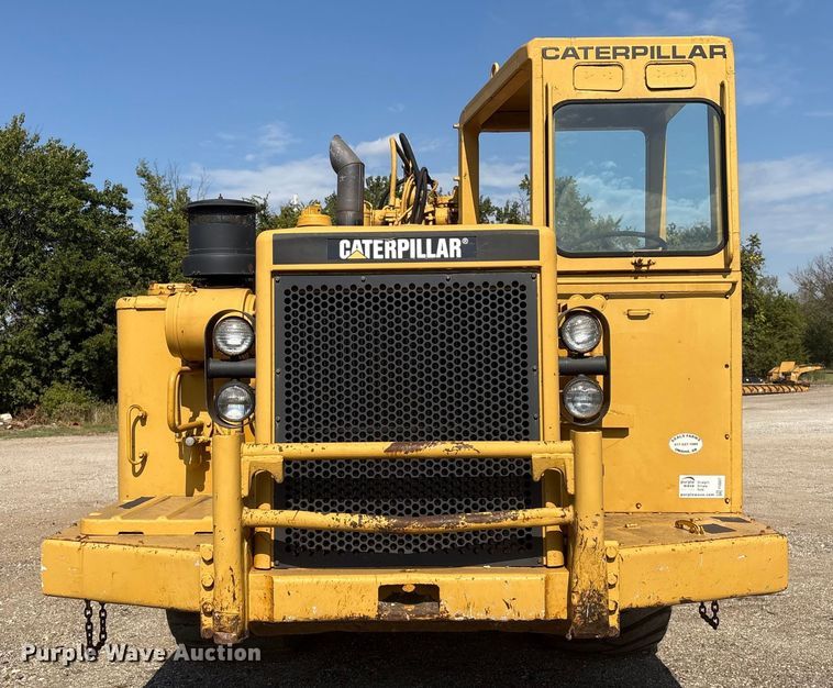 image for item FI0007 1976 Caterpillar 621B conventional scraper 