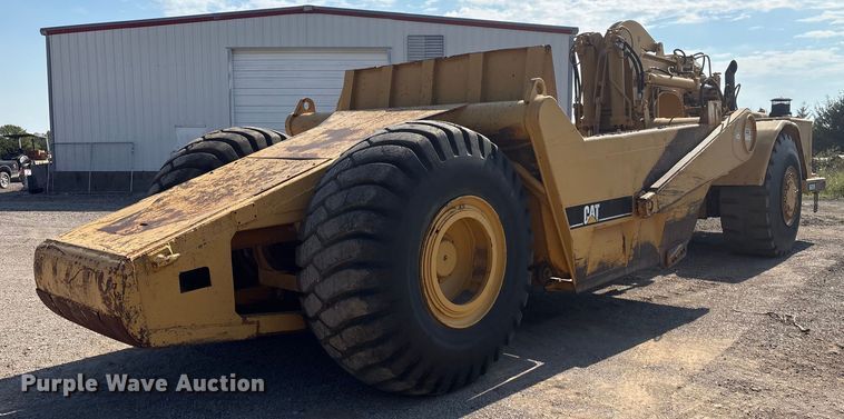 image for item FI0007 1976 Caterpillar 621B conventional scraper 