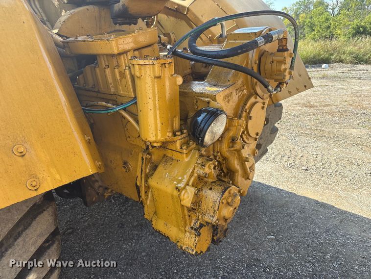 image for item FI0007 1976 Caterpillar 621B conventional scraper 