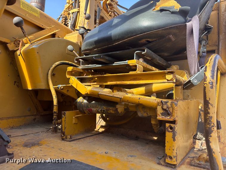 image for item FI0007 1976 Caterpillar 621B conventional scraper 