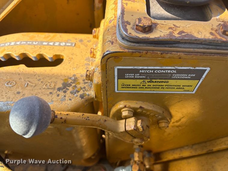 image for item FI0007 1976 Caterpillar 621B conventional scraper 