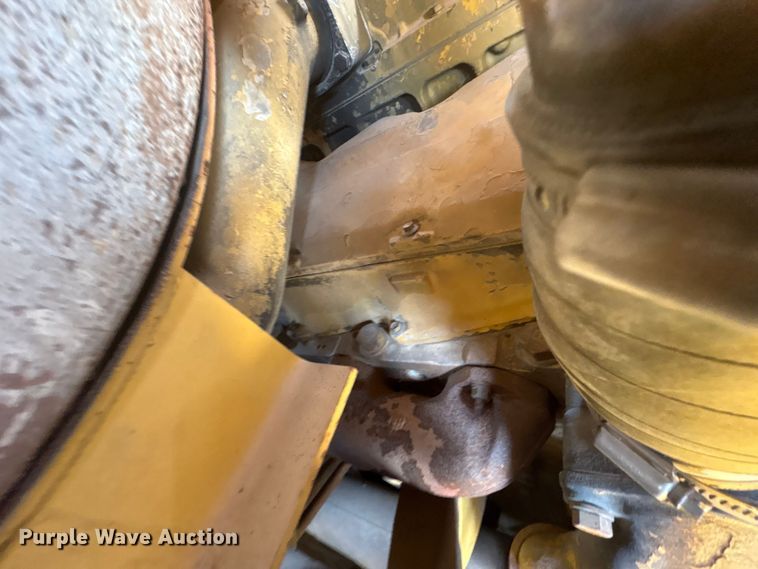 image for item FI0007 1976 Caterpillar 621B conventional scraper 