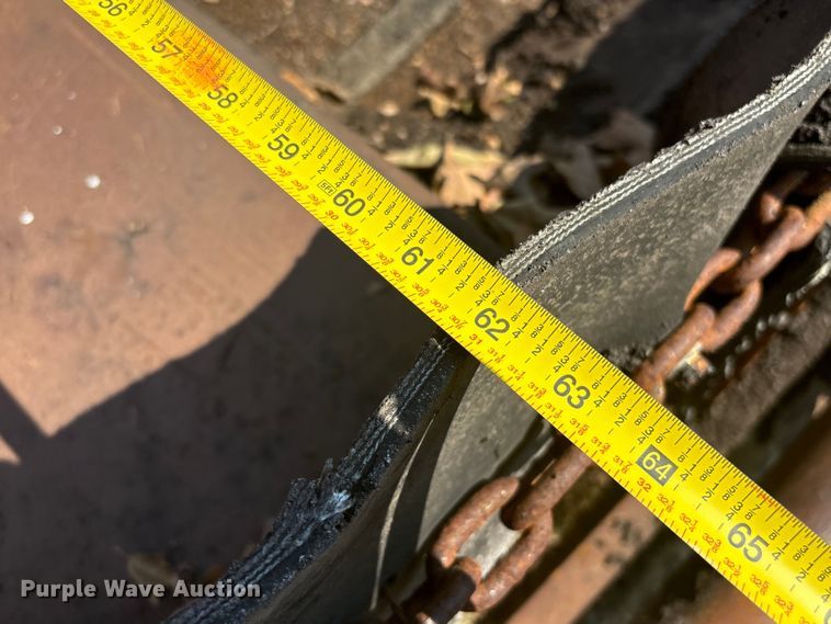 image for item FI0010 1996 Cedarapids CR361 paver