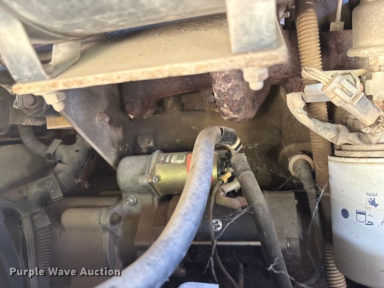 image for item FI0010 1996 Cedarapids CR361 paver