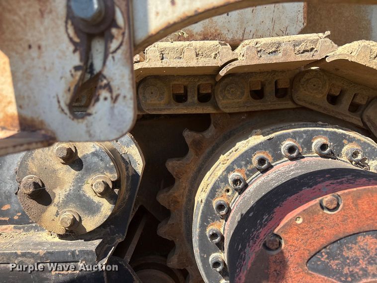 image for item FI0010 1996 Cedarapids CR361 paver