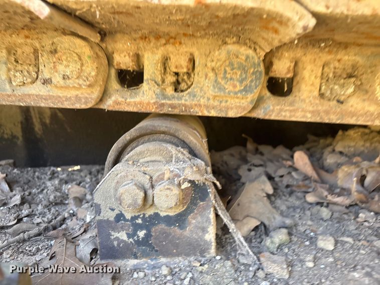 image for item FI0010 1996 Cedarapids CR361 paver