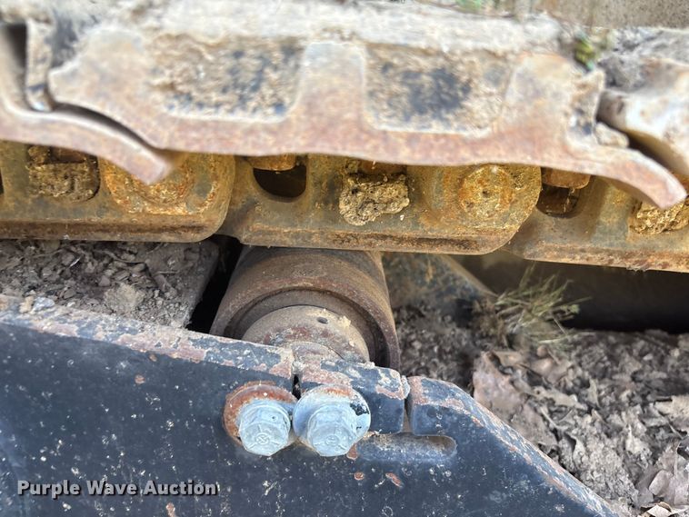 image for item FI0010 1996 Cedarapids CR361 paver