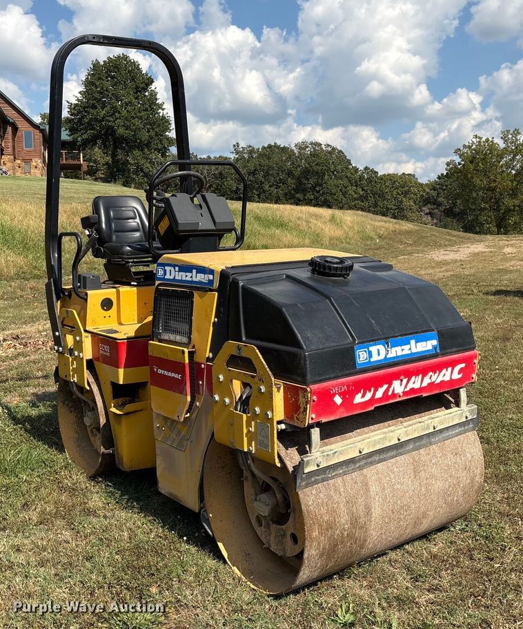 COMPACTADOR 1999 DYNAPAC CC102