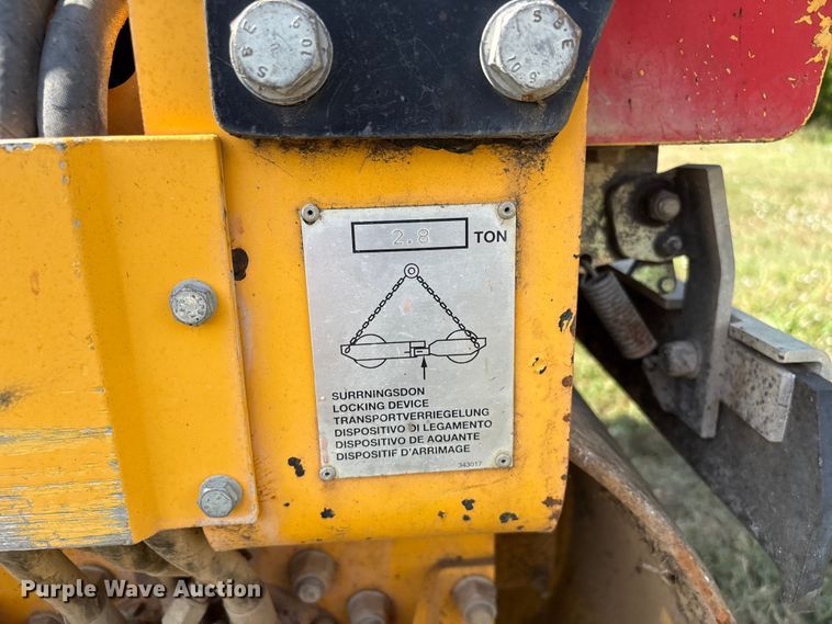 image for item FI0011 1999 Dynapac CC102 double drum vibratory roller