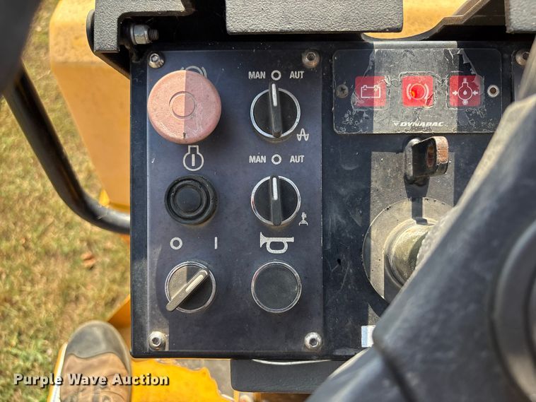 image for item FI0011 1999 Dynapac CC102 double drum vibratory roller