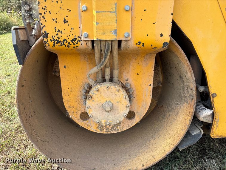 image for item FI0011 1999 Dynapac CC102 double drum vibratory roller