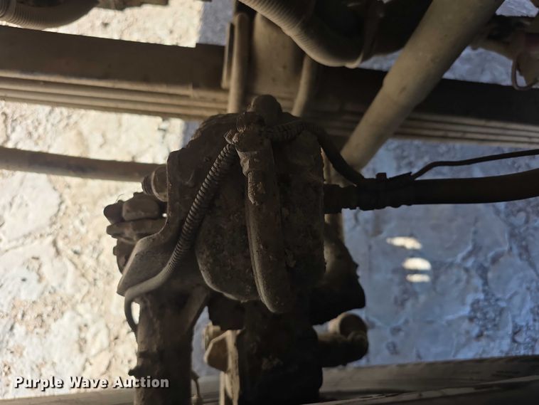 image for item FI0603 2005 Kenworth T800 dump truck