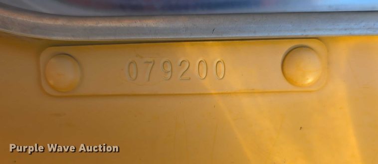 image for item FI0603 2005 Kenworth T800 dump truck