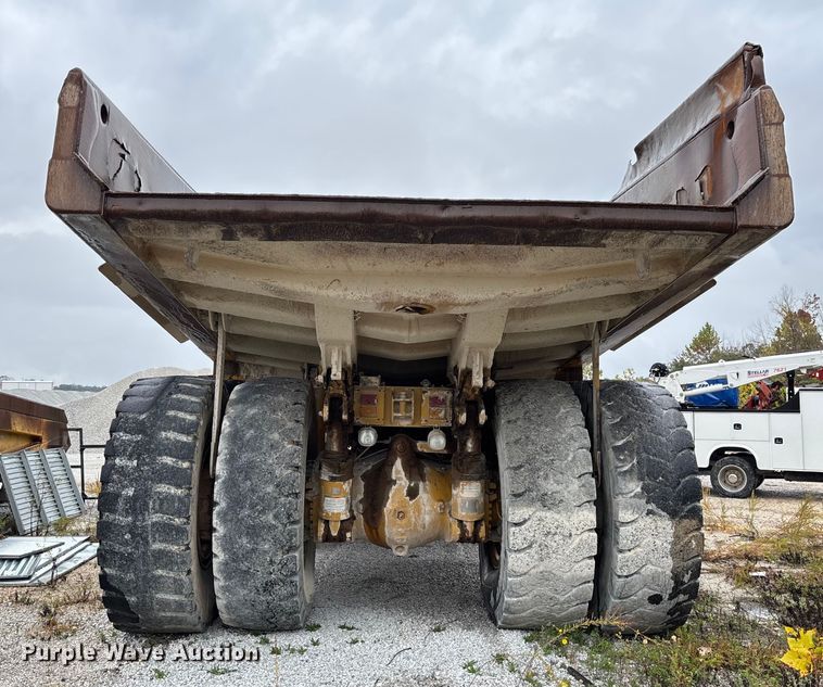 image for item FI1505 2005 Caterpillar 773E haul truck