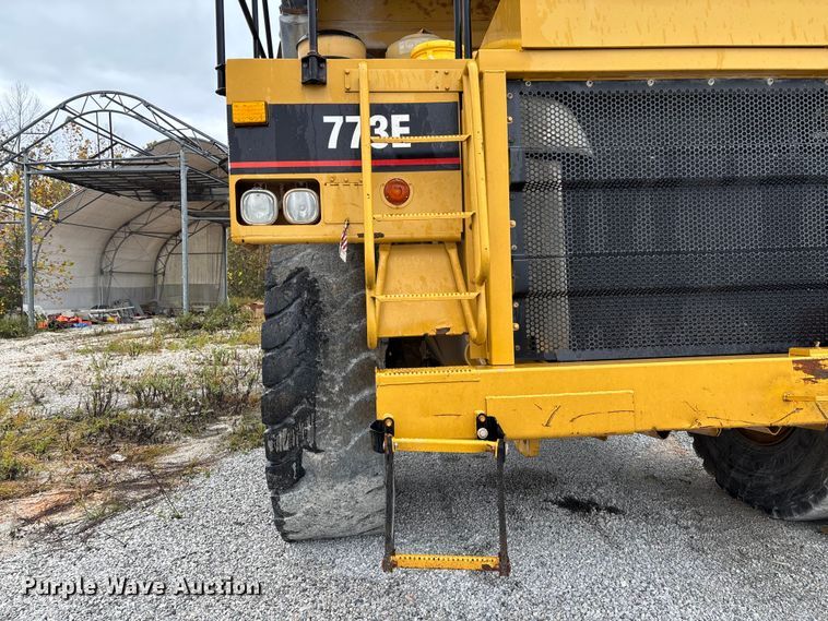image for item FI1505 2005 Caterpillar 773E haul truck