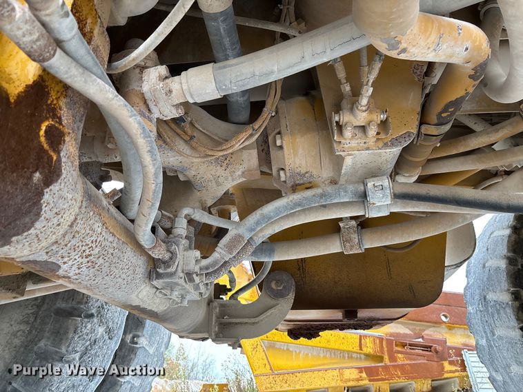 image for item FI1505 2005 Caterpillar 773E haul truck