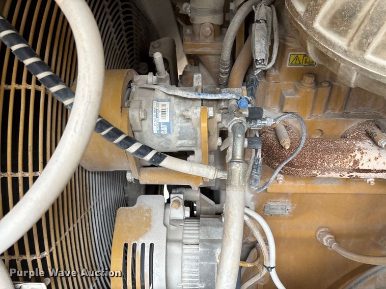 image for item FI1505 2005 Caterpillar 773E haul truck