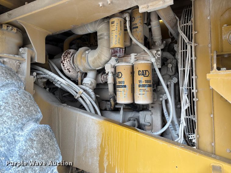 image for item FI1505 2005 Caterpillar 773E haul truck